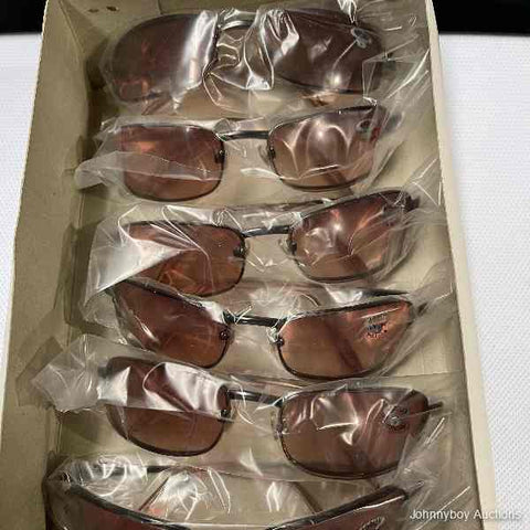 Lot of 6 x Sunglasses Unsure what brand